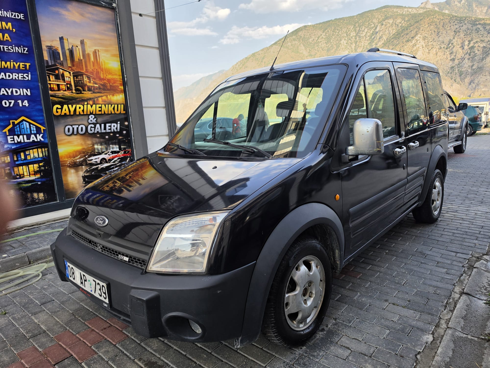 2005 FORD CONNECT