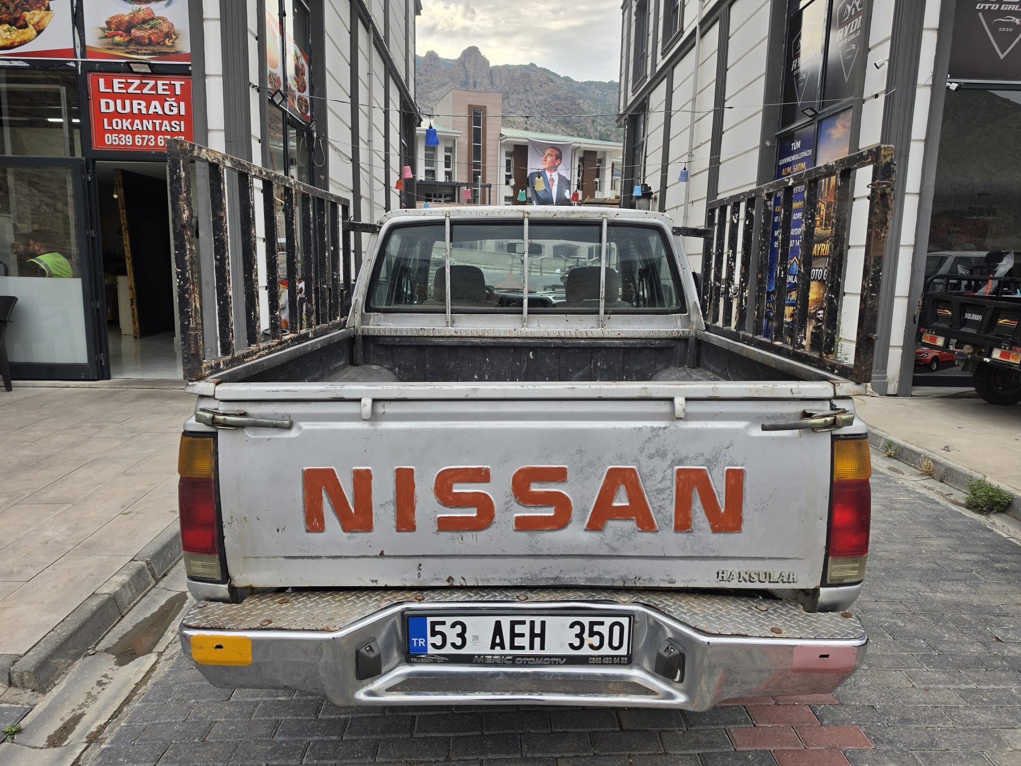 1998 NİSSAN ÇİFT KABİN 4X2 fotoğraf 4