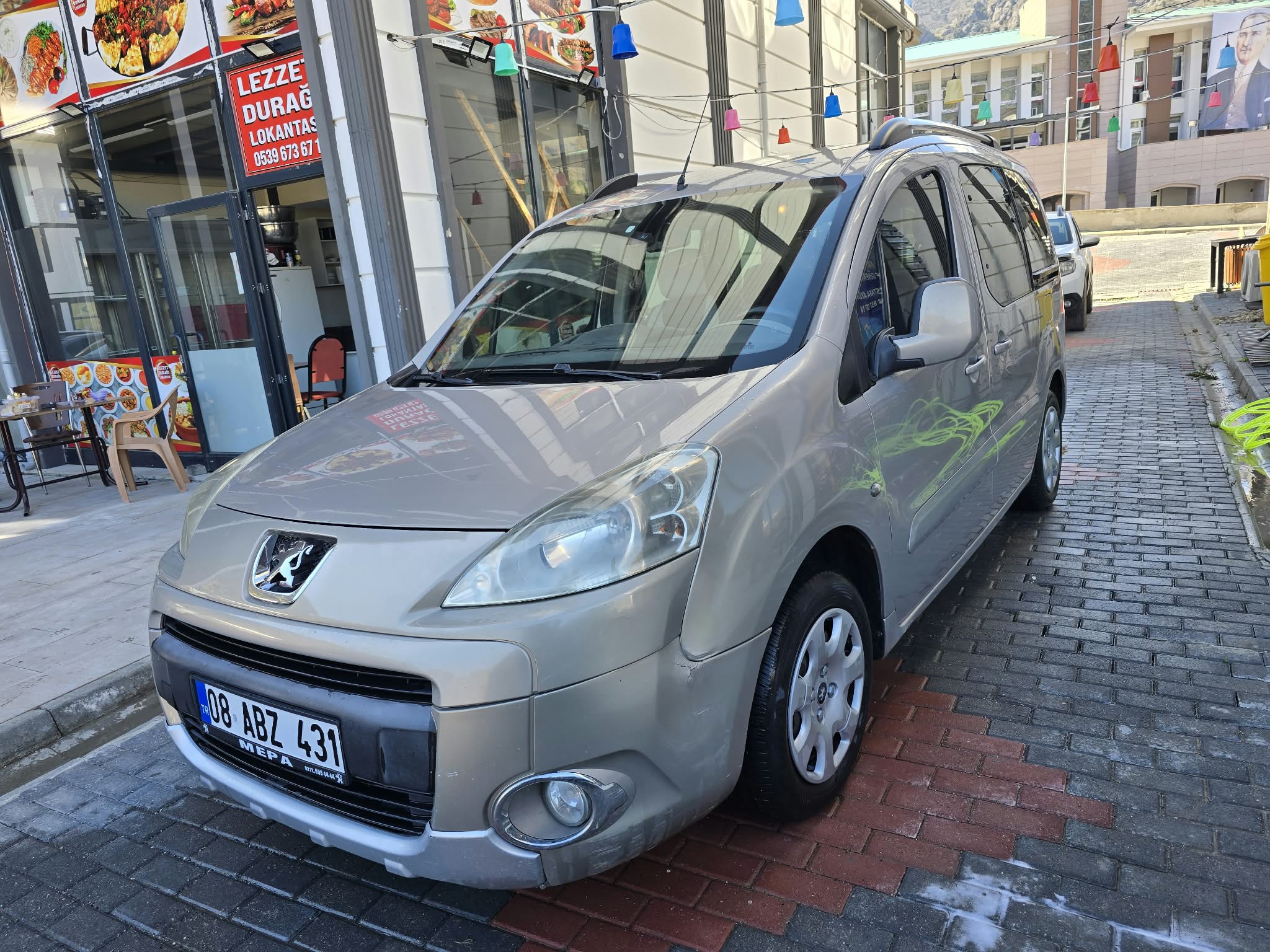 2011 PEUGEOT PARTNER