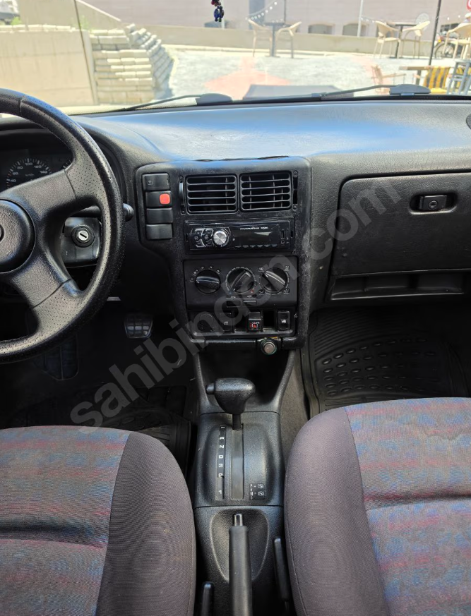 1997 Volkswagen Polo 1.6 (Hatchback 5 Kapı) fotoğraf 6